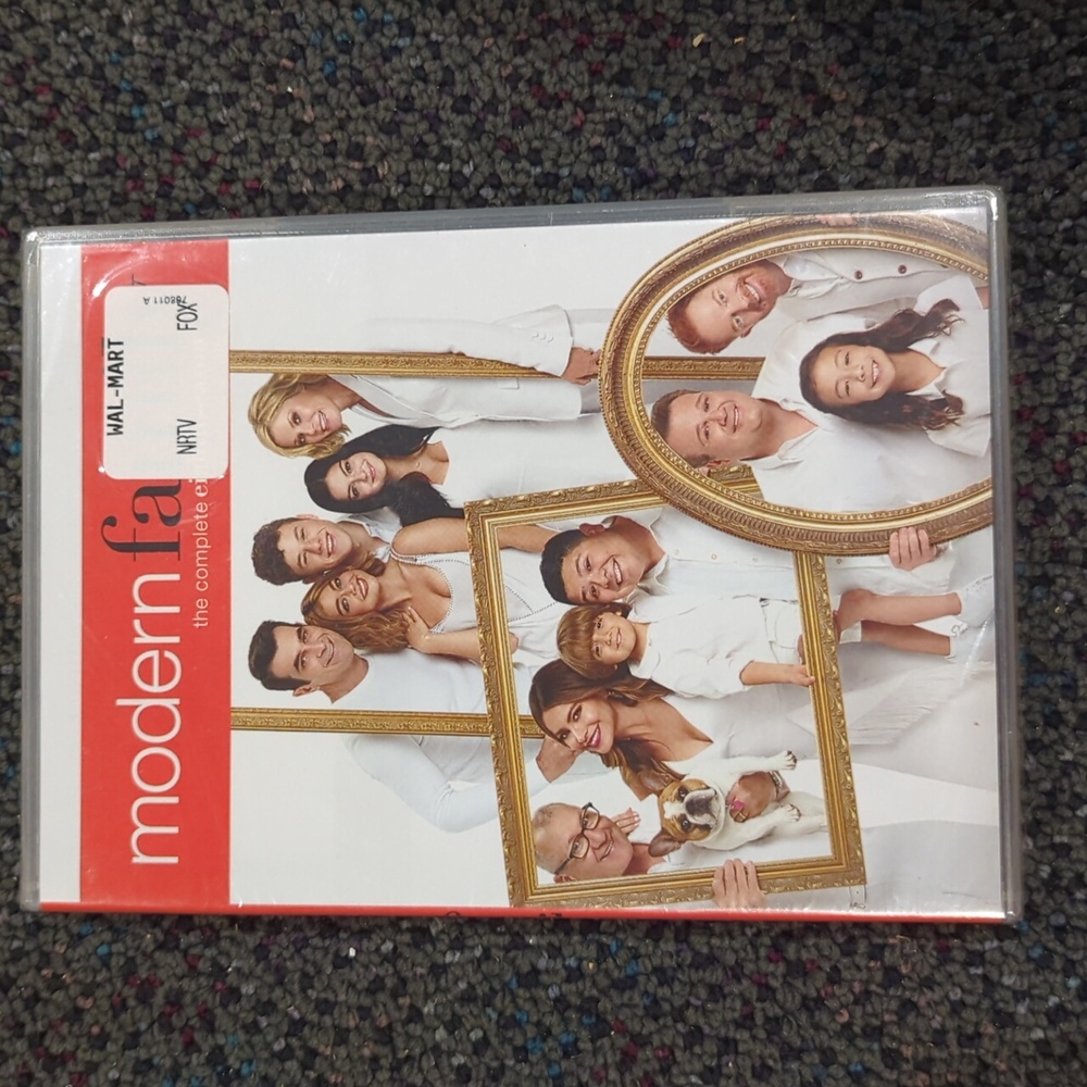 Modern Family Season 8